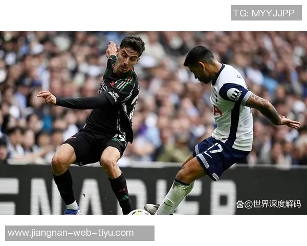 罗梅罗本赛季英超红黄牌数量双冠领跑全联盟引发热议 罗梅罗本赛季英超红黄牌数量双冠领跑全联盟引发热议