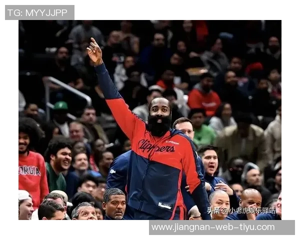 哈登称赞火箭重建成效显著KD与新星们展现出色表现