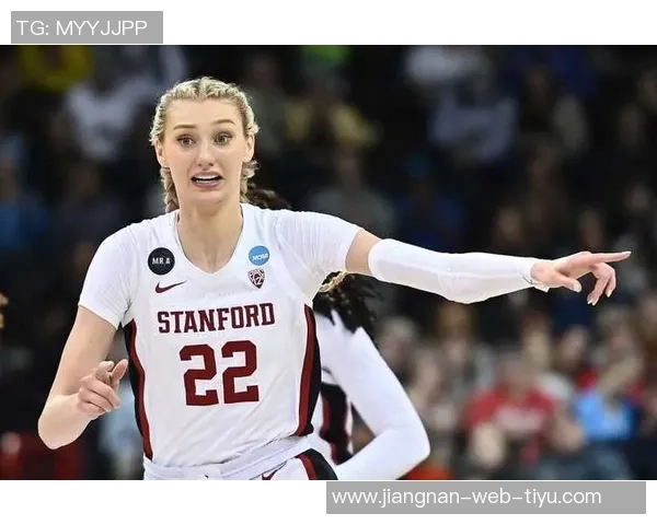 库里为妹布林克庆祝24岁生日超模身材火辣风情万种引人瞩目 库里为妹布林克庆祝24岁生日超模身材火辣风情万种引人瞩目